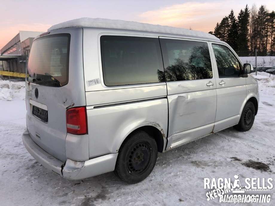 VW Transporter / Caravelle 2009-2015 (Fase 2) (T5) (T5), Motorkode: CAAA, Girkassekode: LRS