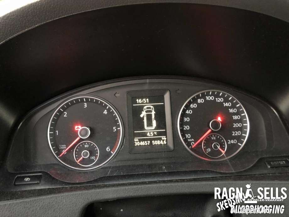 VW Transporter / Caravelle 2009-2015 (Fase 2) (T5) (T5), Motorkode: CAAA, Girkassekode: LRS