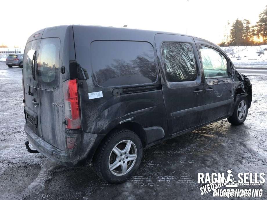Mercedes Citan 2012-2021 (W415) (W415), Motorkode: K9K B6       OM607.951, Girkassekode: 700710