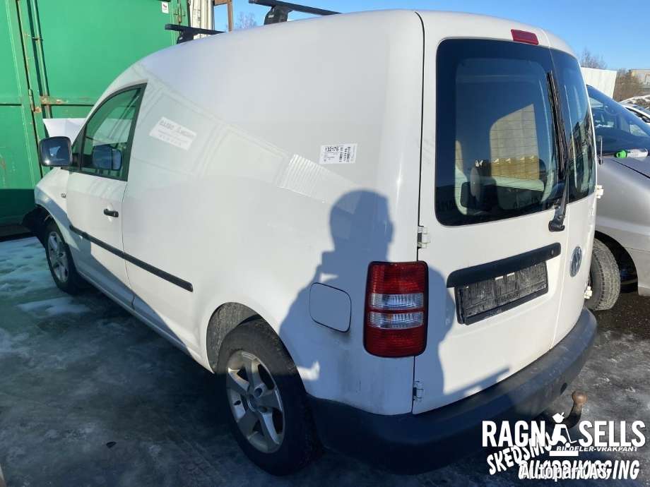 VW Caddy 2010-2015 (Type III, Fase 2) , Motorkode: CAYD, Girkassekode: MLU