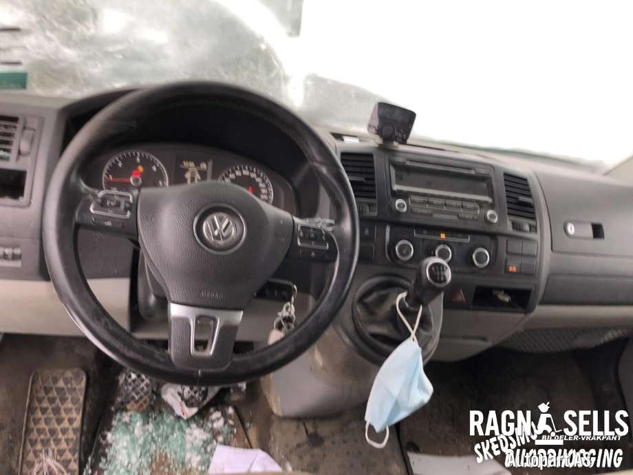 VW Transporter / Caravelle 2009-2015 (Fase 2) (T5) (T5), Motorkode: CAAD, Girkassekode: PCA