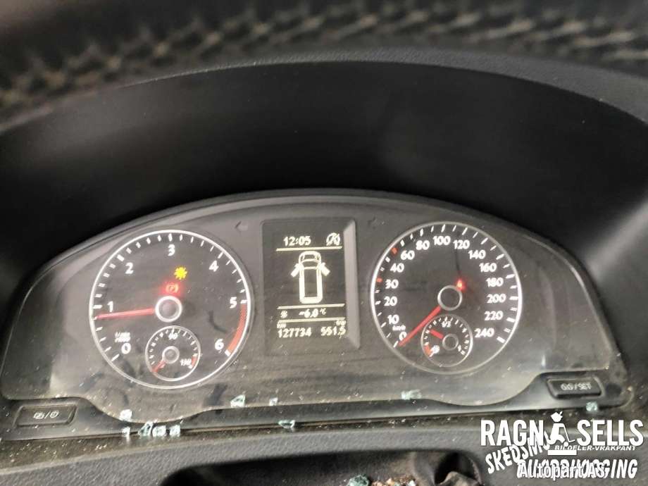 VW Transporter / Caravelle 2009-2015 (Fase 2) (T5) (T5), Motorkode: CAAD, Girkassekode: PCA