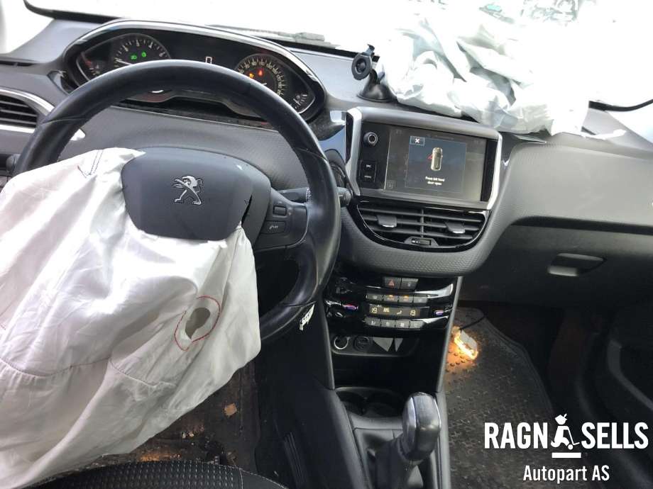 Peugeot 208 2012-2019 (Type I) , Motorkode: HM01, Girkassekode: MA