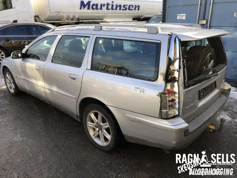 Volvo V70 2000-2004 (Type II, Fase 1) , Motorkode: B5204T5 (8251100), Girkassekode: AW55-50/51SN