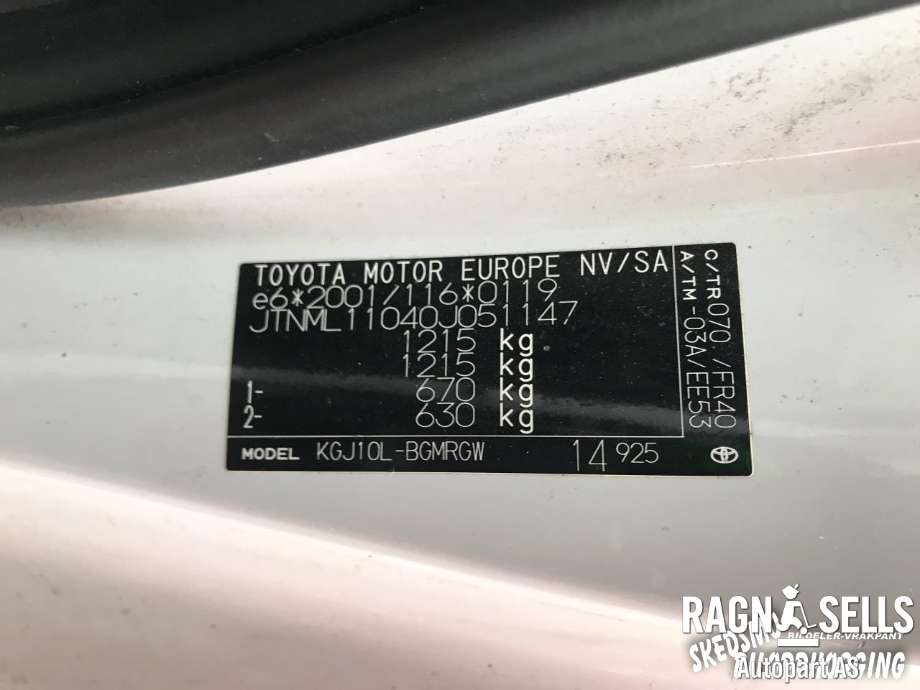 Toyota iQ 2009-2014 , Motorkode: 1KR-FE, Girkassekode: 3030074030