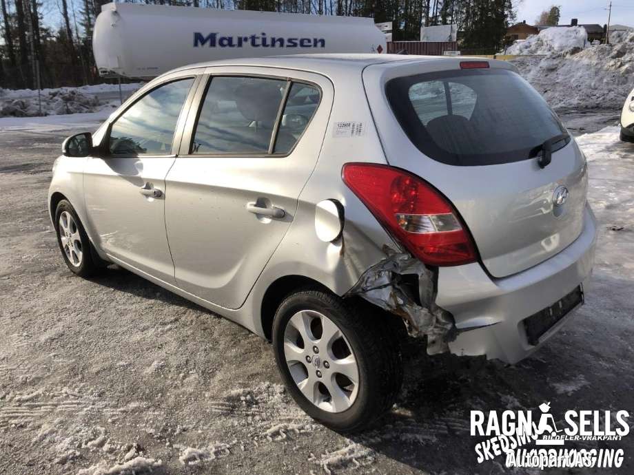 Hyundai i20 2009-2014 (Type I) , Motorkode: G4LA-5     (  PW31  ), Girkassekode: PBT1