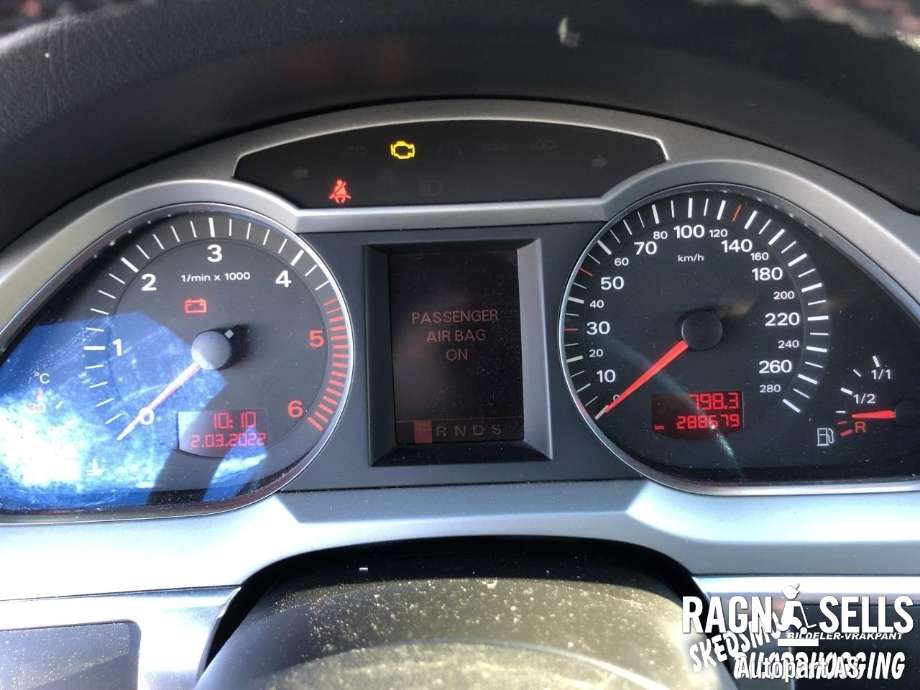 Audi A6 2005-2008 (Type III, Fase 1) (C6) (C6), Motorkode: BRE, Girkassekode: JQL