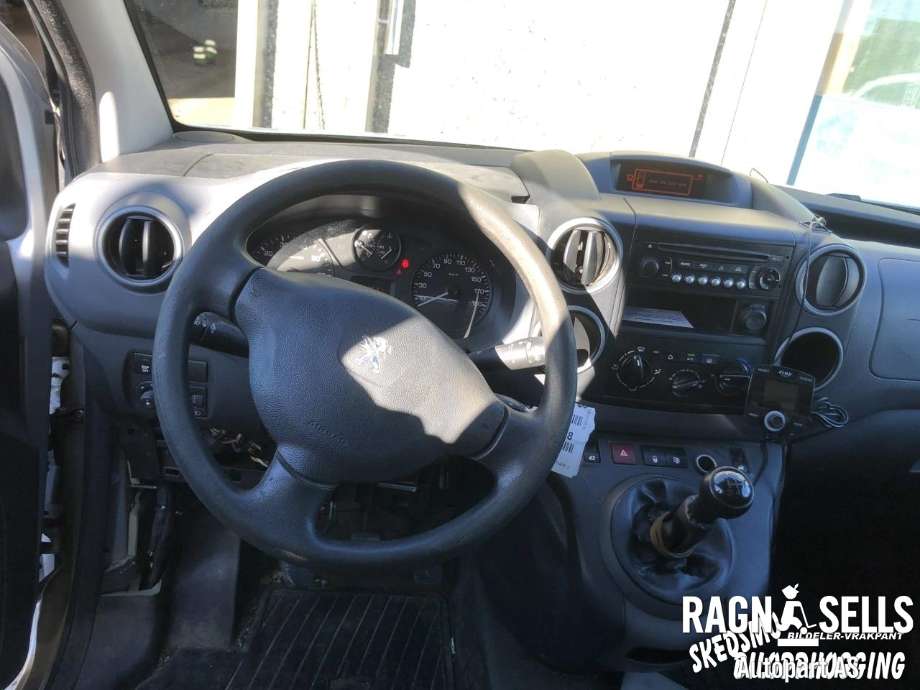 Peugeot Partner 2008-2015 (Type II, Fase 1) , Motorkode: 9H06, Girkassekode: BE4R