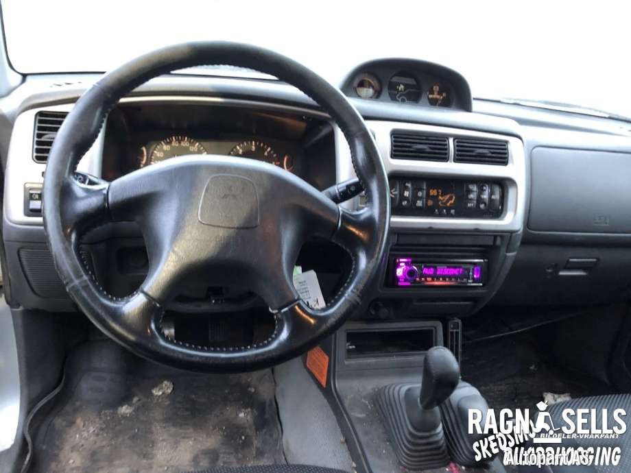 Mitsubishi L200 1996-2006 (Type III) , Motorkode: 4D56, Girkassekode: ME505575