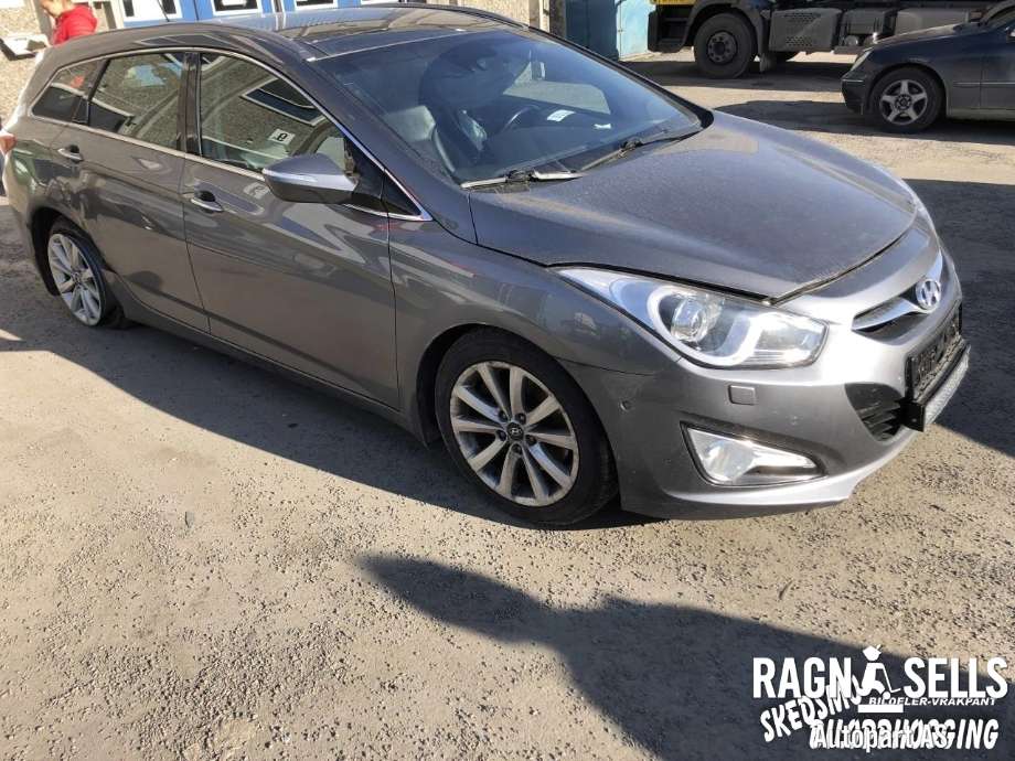 Hyundai i40 2012-2017 , Motorkode: D4FD     133L12AU 00, Girkassekode: 43000 24A30