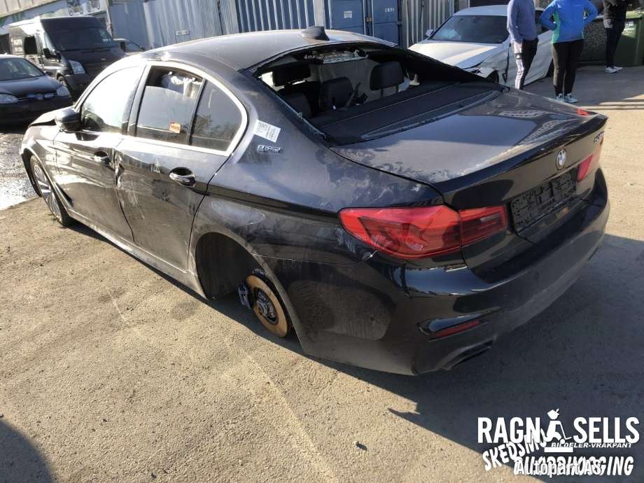 BMW 5-Serie 2017-->> (G30/G31) (G30/G31), Motorkode: B48B20A|GC1P25A, Girkassekode: GA8P75HZ