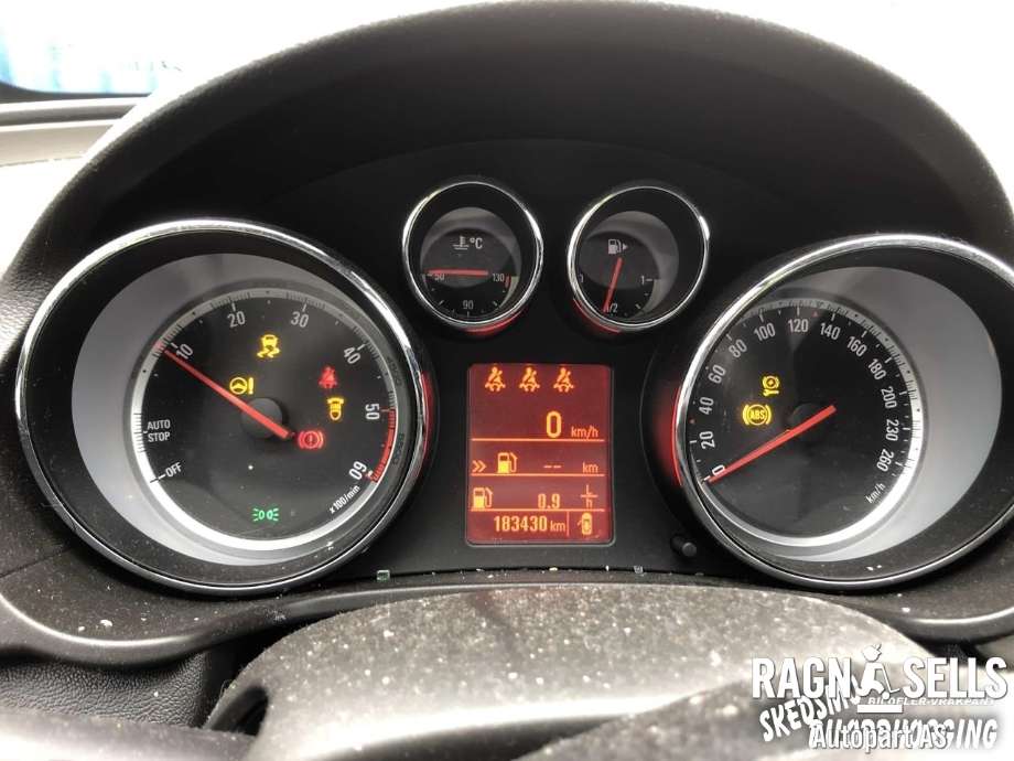 Opel Insignia A 2009-2014 , Motorkode: A20DT         ( LBQ ), Girkassekode: MF3