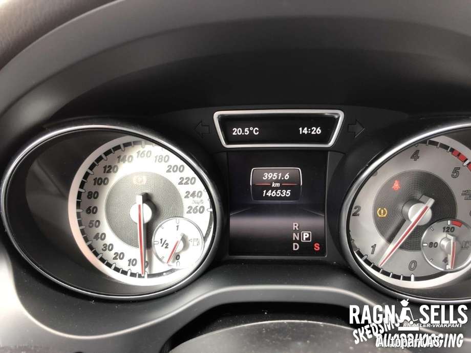 Mercedes CLA 2013-2019 (C117) (C117), Motorkode: 65193032544918, Girkassekode: 72401100615233