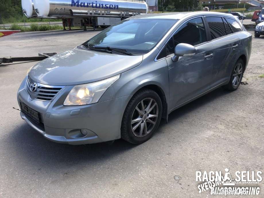 Toyota Avensis 2009-2015 (Type III, Fase 1) , Motorkode: 1AD-FTV 190000R110, Girkassekode: 3030020A90
