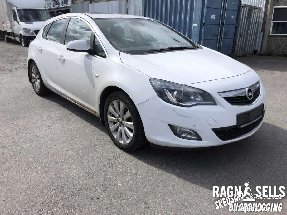 Opel Astra J 2010-2015 , Motorkode: A14NET (LUJ ), Girkassekode: MZ4