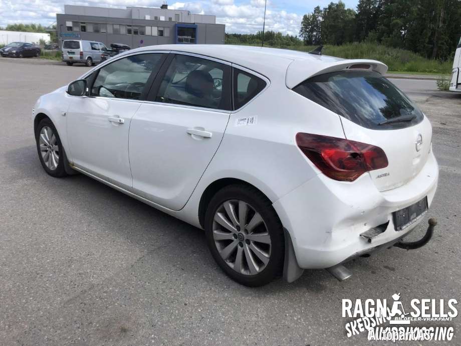 Opel Astra J 2010-2015 , Motorkode: A14NET (LUJ ), Girkassekode: MZ4