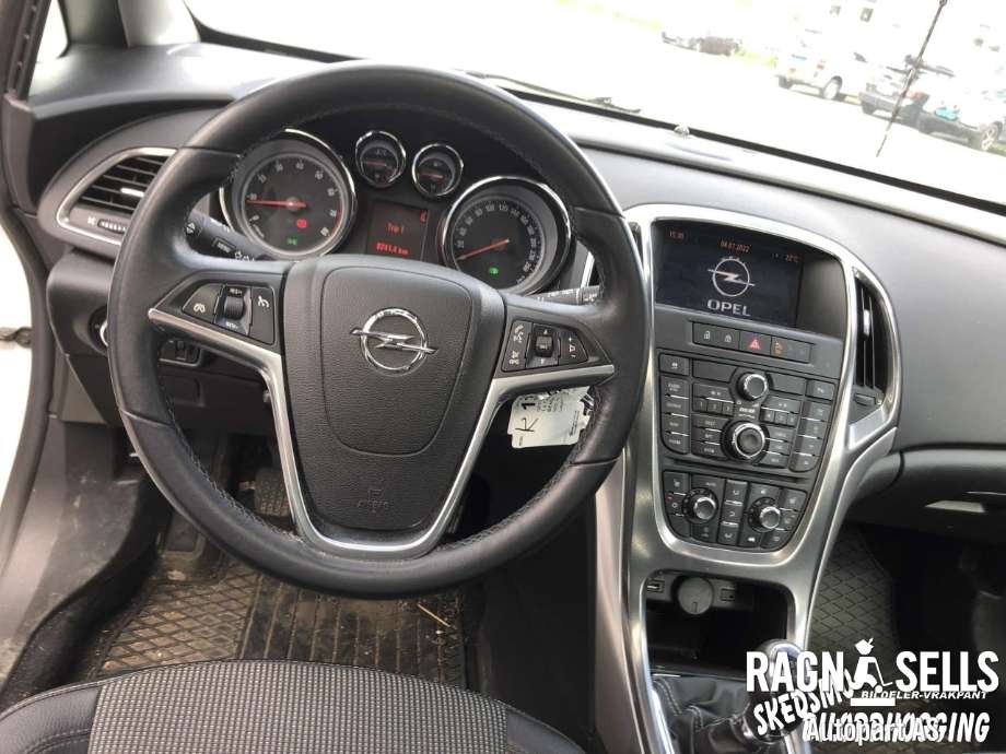 Opel Astra J 2010-2015 , Motorkode: A14NET (LUJ ), Girkassekode: MZ4