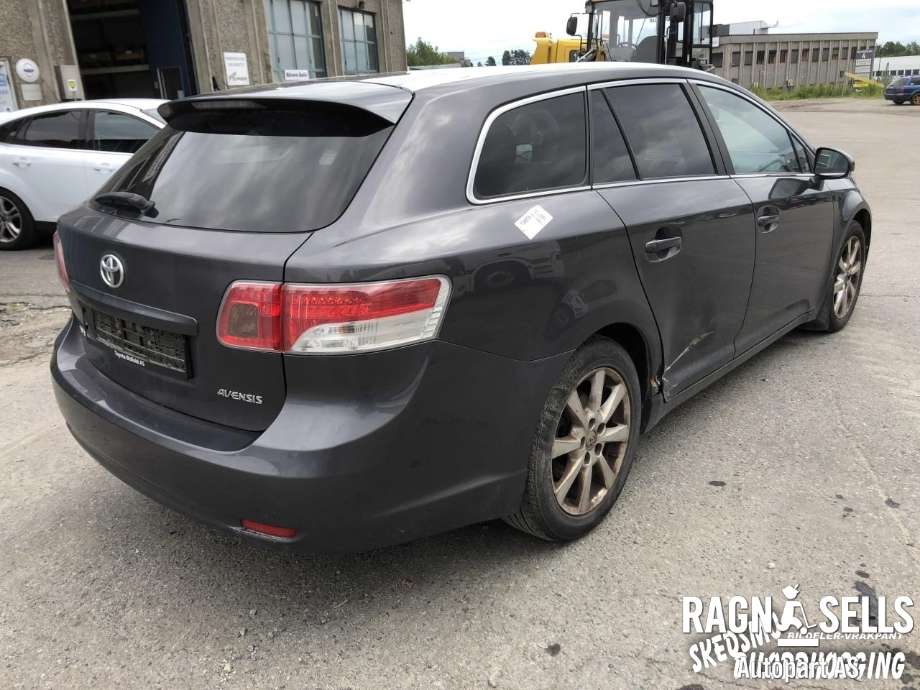 Toyota Avensis 2009-2015 (Type III, Fase 1) , Motorkode: 1AD-FTV, Girkassekode: 3030020A90