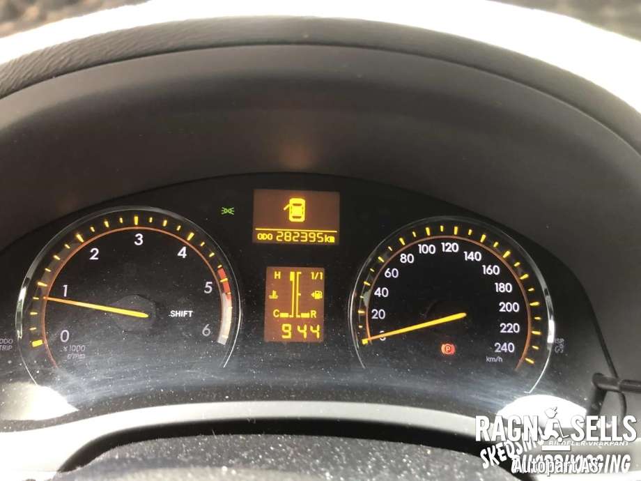 Toyota Avensis 2009-2015 (Type III, Fase 1) , Motorkode: 1AD-FTV, Girkassekode: 3030020A90
