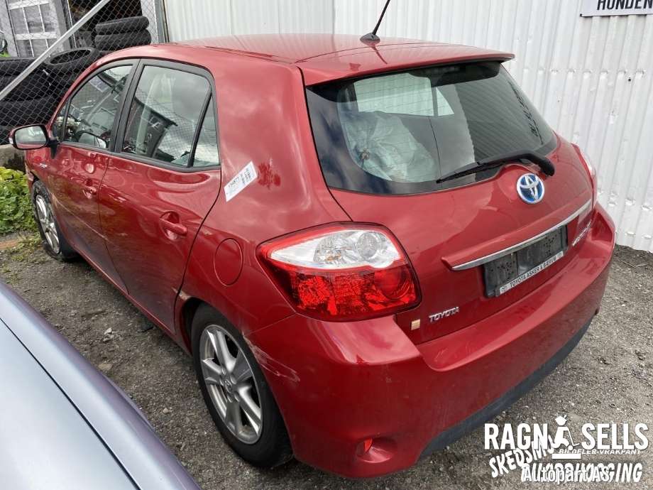 Toyota Auris 2010-2012 (Type I, Fase 2) , Motorkode: 2ZR-FXE, Girkassekode: 3090047062