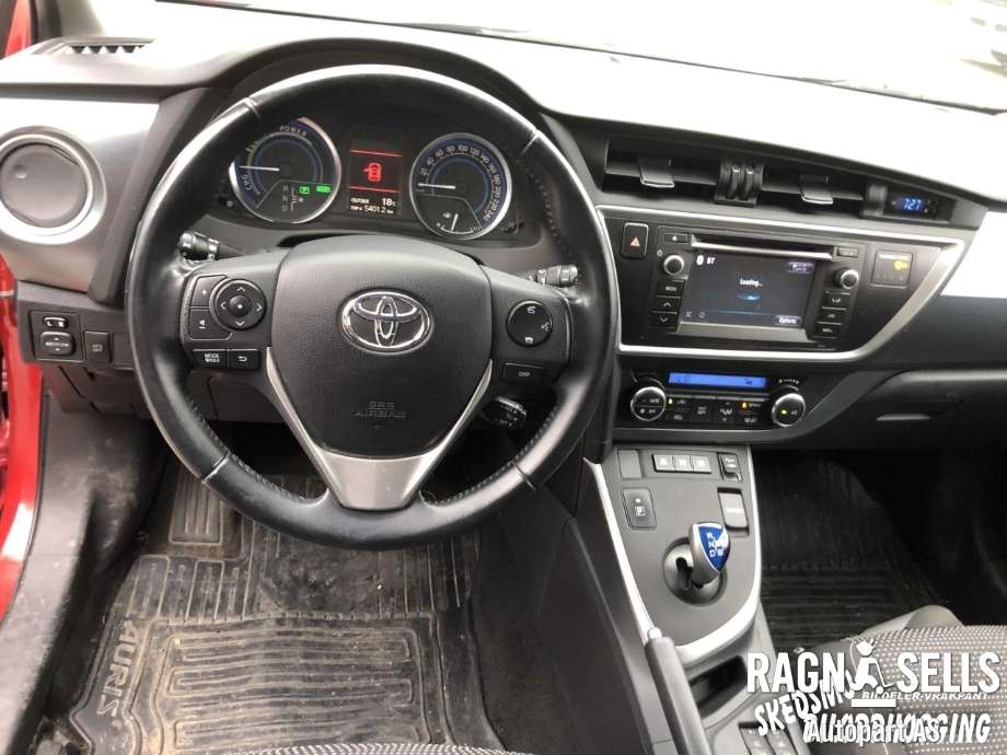 Toyota Auris 2013-2015 (Type II, Fase 1) , Motorkode: 2ZR-FXE       190000T160, Girkassekode: 3090047064