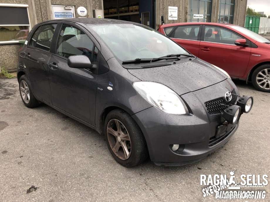 Toyota Yaris 2006-2009 (Type II, Fase 1) , Motorkode: 190000N021, Girkassekode: 3034052020