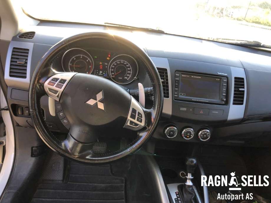 Mitsubishi Outlander 2010-2012 (Type II, Fase 2) , Motorkode: 4HK        MN982414, Girkassekode: 2500A677