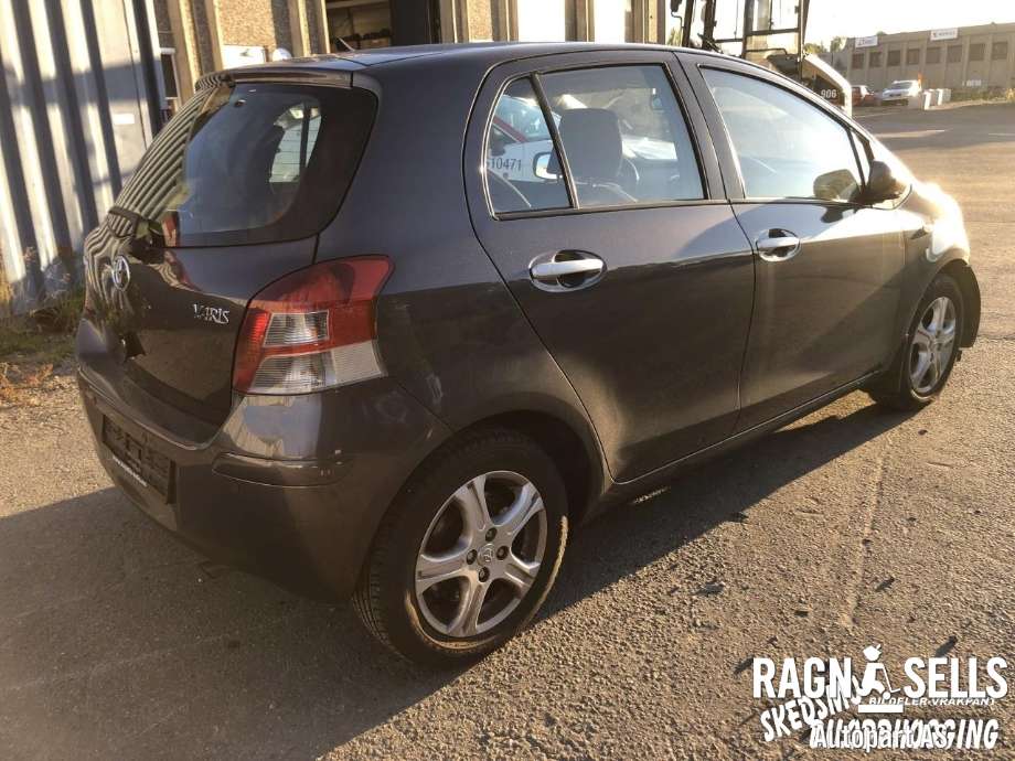 Toyota Yaris 2009-2011 (Type II, Fase 2) , Motorkode: 1NR-FE       1900047081, Girkassekode: 303000D120