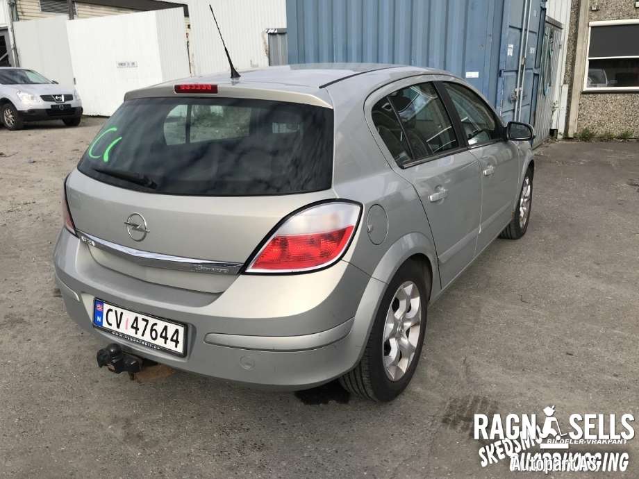 Opel Astra H 2004-2009 , Motorkode: Z16XEP     55560308, Girkassekode: 55558139