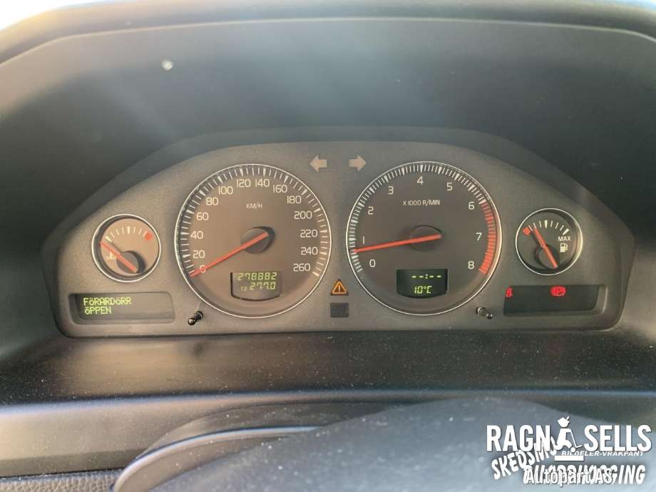 Volvo S60 2000-2004 (Type I, Fase 1) , Motorkode: B5204T(5), Girkassekode: 8252112