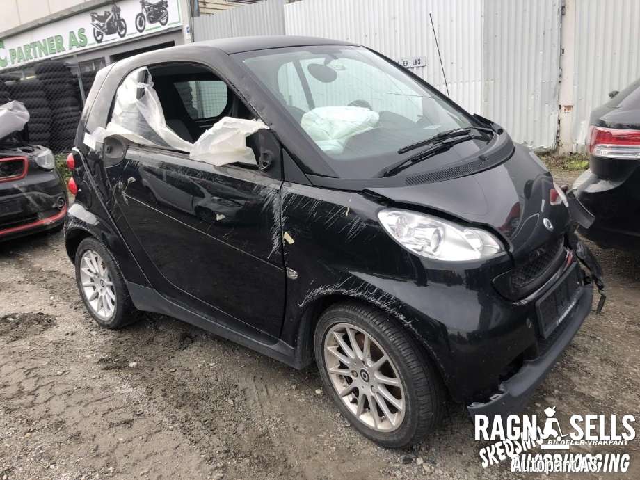 Smart Fortwo 2007-2014 (Type II) (W451) (W451), Motorkode: 3B21 ( 13291020508105 ), Girkassekode: 71748150277359