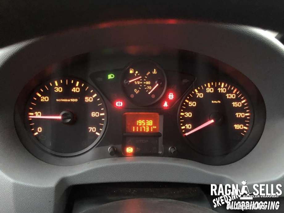 Fiat Scudo 2007-2017 (Type II) , Motorkode: RHK     9467582488, Girkassekode: 9675689188