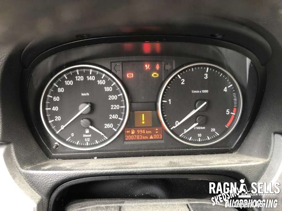 BMW 3-Serie 2005-2011 (E90/E91/E92/E93) (E90/E91/E92/E93), Motorkode: N47-D20C 11002157055, Girkassekode: 23 00 8 610 985