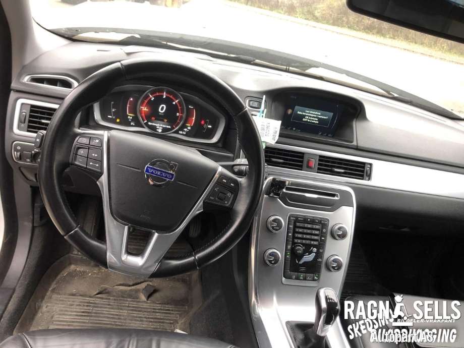 Volvo V70 2014-2016 (Type III, Fase 2) , Motorkode: D4204T20, Girkassekode: M66