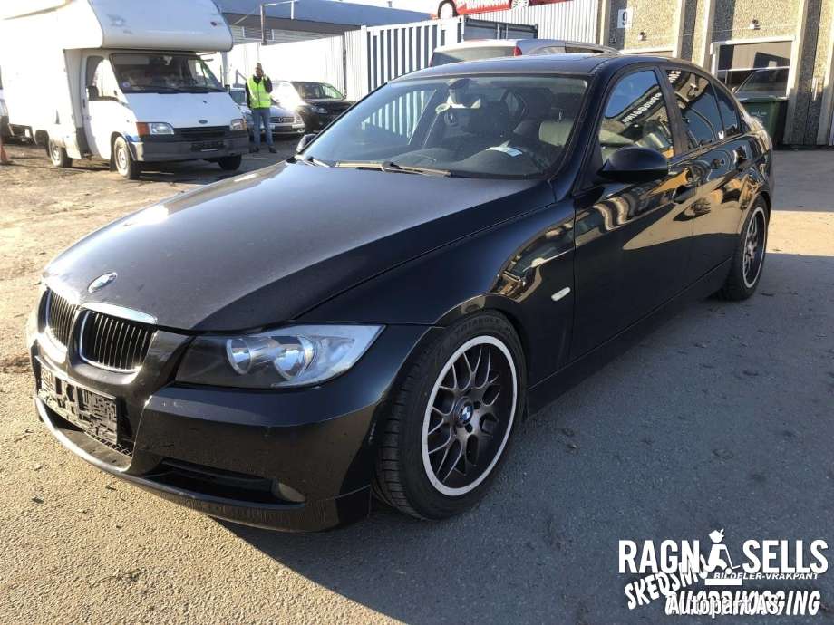 BMW 3-Serie 2005-2011 (E90/E91/E92/E93) (E90/E91/E92/E93), Motorkode: N46B20B, Girkassekode: 24 00 7 556 041