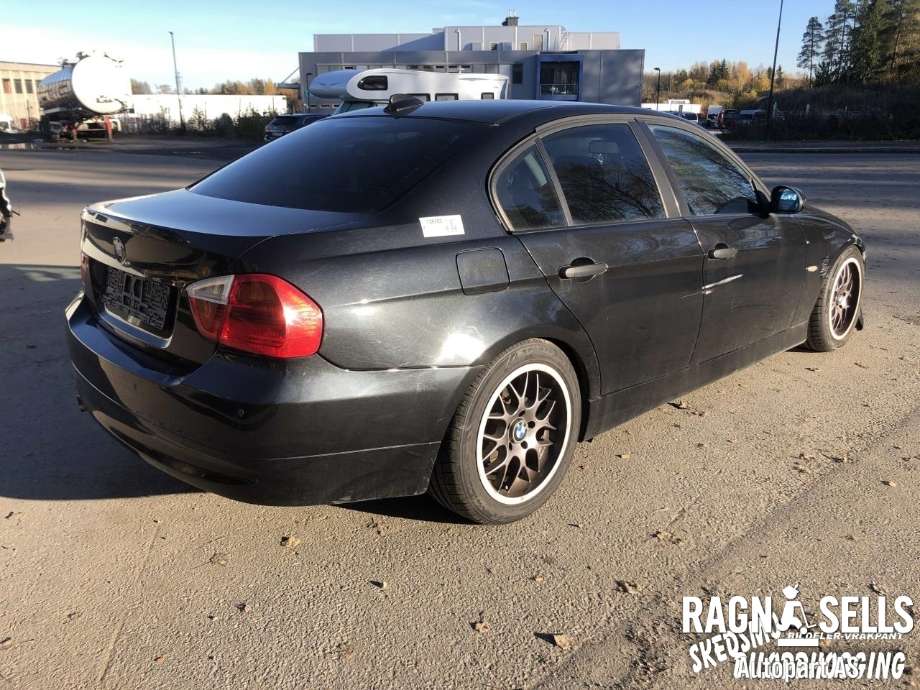 BMW 3-Serie 2005-2011 (E90/E91/E92/E93) (E90/E91/E92/E93), Motorkode: N46B20B, Girkassekode: 24 00 7 556 041
