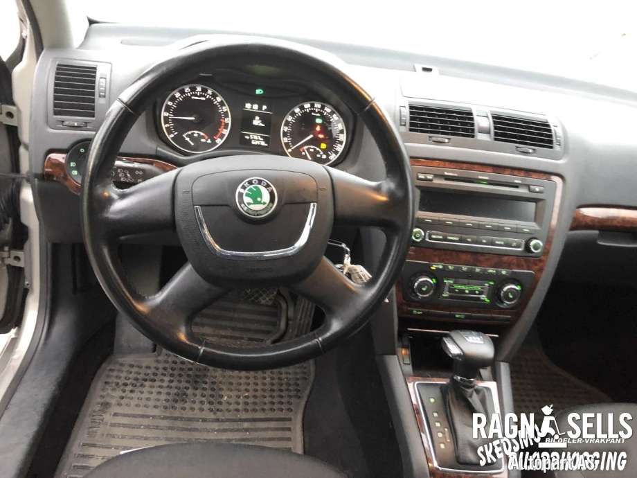 Škoda Octavia 2009-2013 (Type II, Fase 2) , Motorkode: CAYC, Girkassekode: MLE