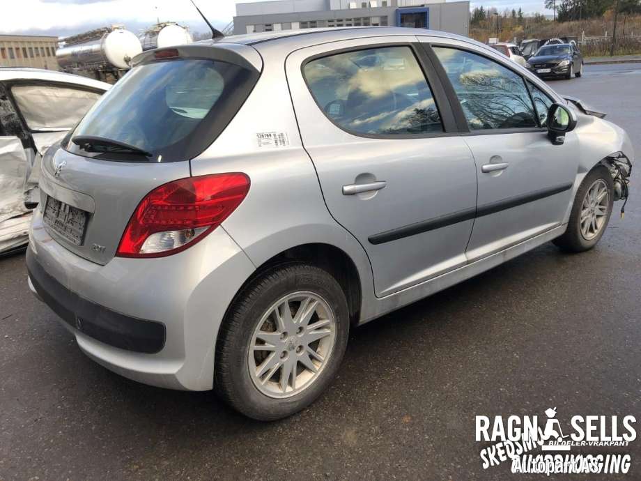 Peugeot 207 2006-2012 , Motorkode: 8H01      0135 RP, Girkassekode: 2231 H1