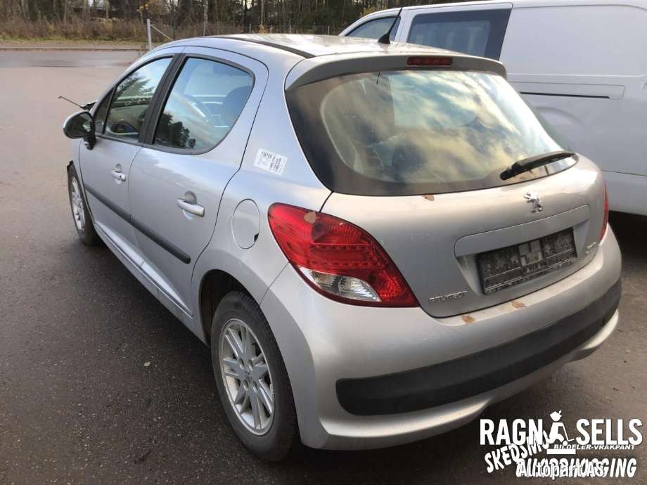 Peugeot 207 2006-2012 , Motorkode: 8H01      0135 RP, Girkassekode: 2231 H1