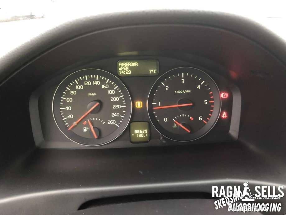 Volvo V50 2007-2012 (Fase 2) , Motorkode: D4164T 8252346, Girkassekode: 36050333