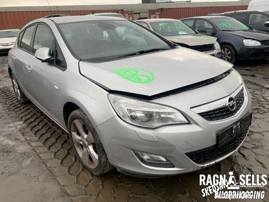 Opel Astra J 2010-2015 , Motorkode: A14XER, Girkassekode: 