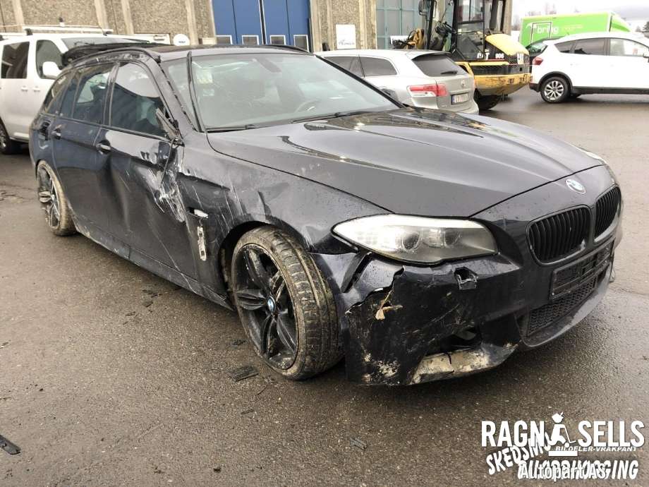 BMW 5-Serie 2010-2017 (F10/F11) (F10/F11), Motorkode: N47D20C    11 00 2 184 389, Girkassekode: GA8HP45Z      24 00 7 623 322