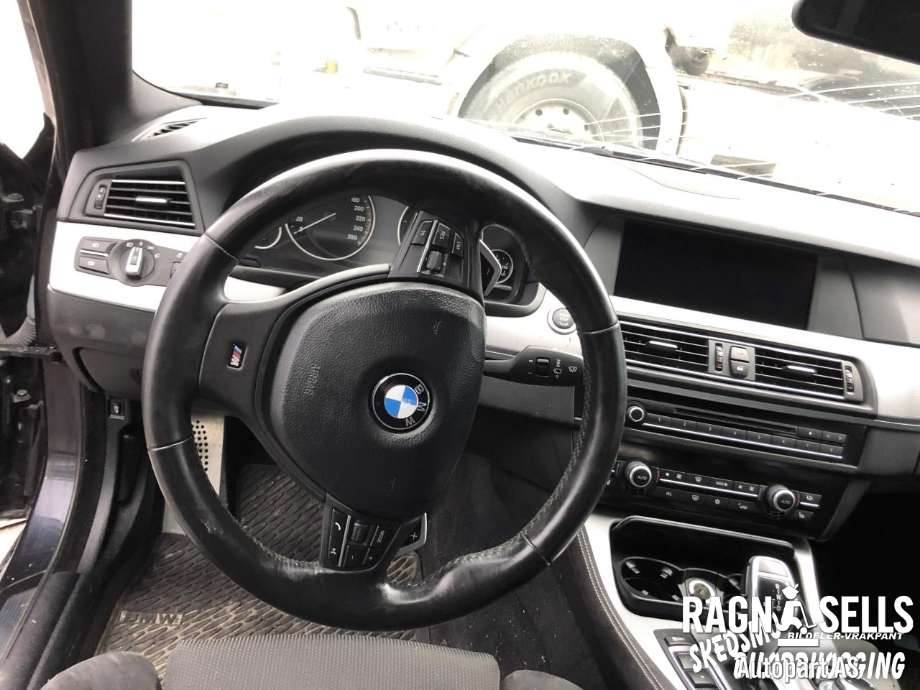 BMW 5-Serie 2010-2017 (F10/F11) (F10/F11), Motorkode: N47D20C    11 00 2 184 389, Girkassekode: GA8HP45Z      24 00 7 623 322