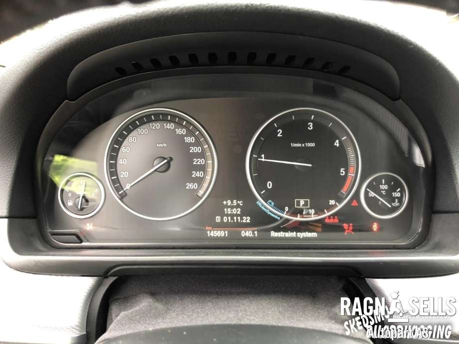 BMW 5-Serie 2010-2017 (F10/F11) (F10/F11), Motorkode: N47D20C    11 00 2 184 389, Girkassekode: GA8HP45Z      24 00 7 623 322