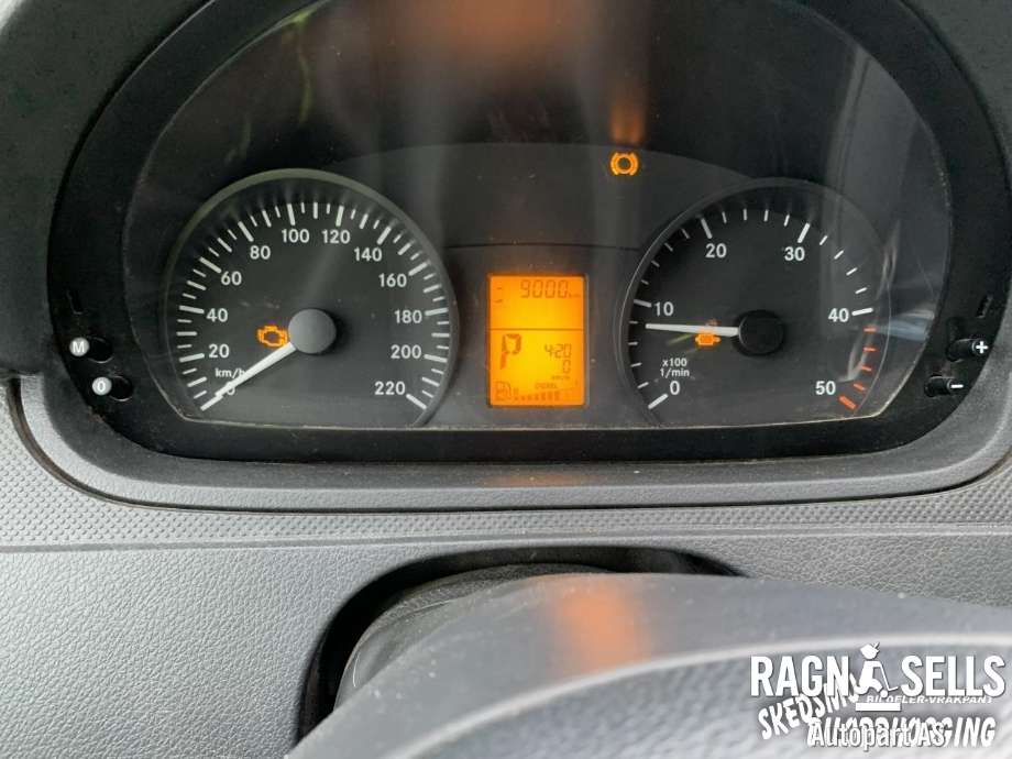 Mercedes Vito/Viano 2010-2014 (Fase 2) (W639) (W639), Motorkode: 651.940, Girkassekode: 722686