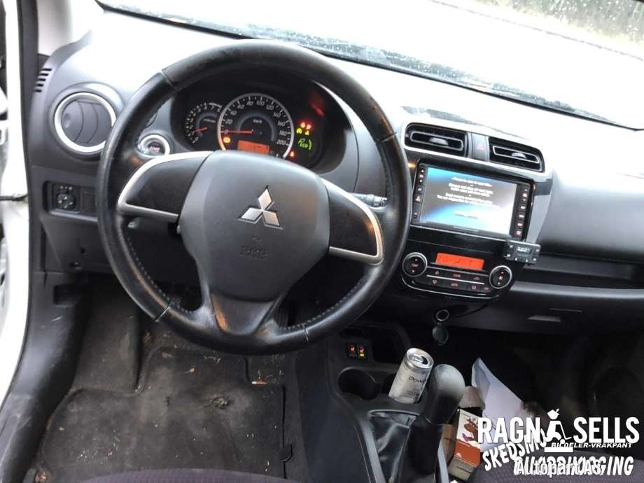 Mitsubishi Space Star 2013-->> (Type II) , Motorkode: 3A92       1000C500, Girkassekode: 2500A353