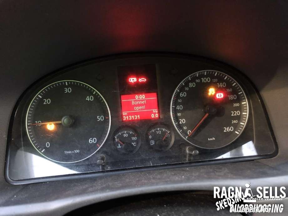 VW Touran 2003-2006 (Type I, Fase 1) , Motorkode: AVQ, Girkassekode: GQN