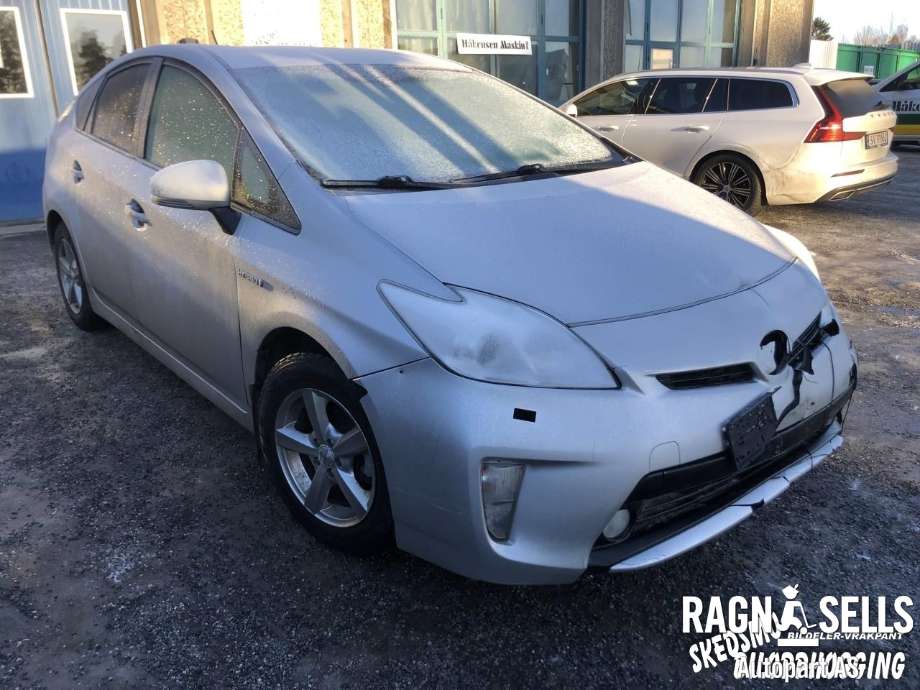 Toyota Prius 2009-2016 (Type III) (COMBI) (COMBI), Motorkode: 2ZR-FXE, Girkassekode: 3090047062