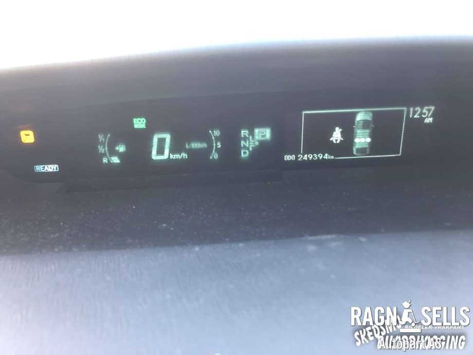 Toyota Prius 2009-2016 (Type III) (COMBI) (COMBI), Motorkode: 2ZR-FXE, Girkassekode: 3090047062