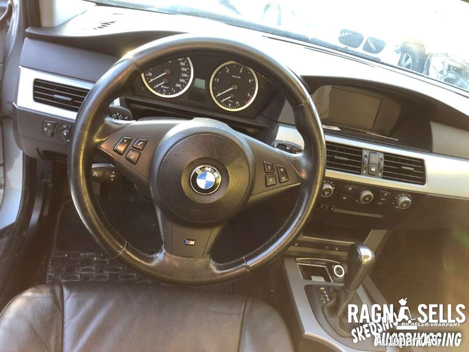 BMW 5-Serie 2003-2010 (E60/E61) (E60/E61), Motorkode: 256D2, Girkassekode: